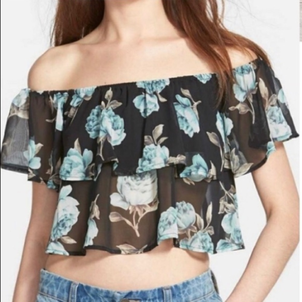 Leith Floral Off the Shoulder Crop Top